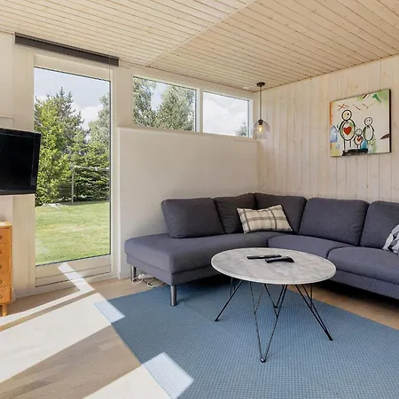 Cozy Retreat In Marielyst-by Traum Bøtø By